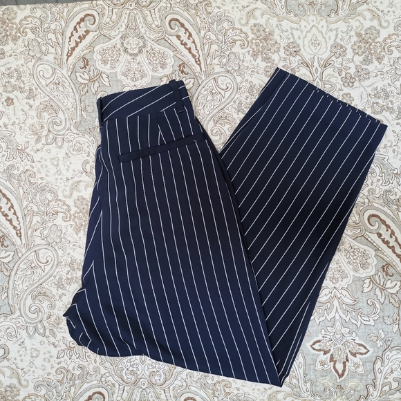 Babaton Modesto Pant - Picture 2 of 10